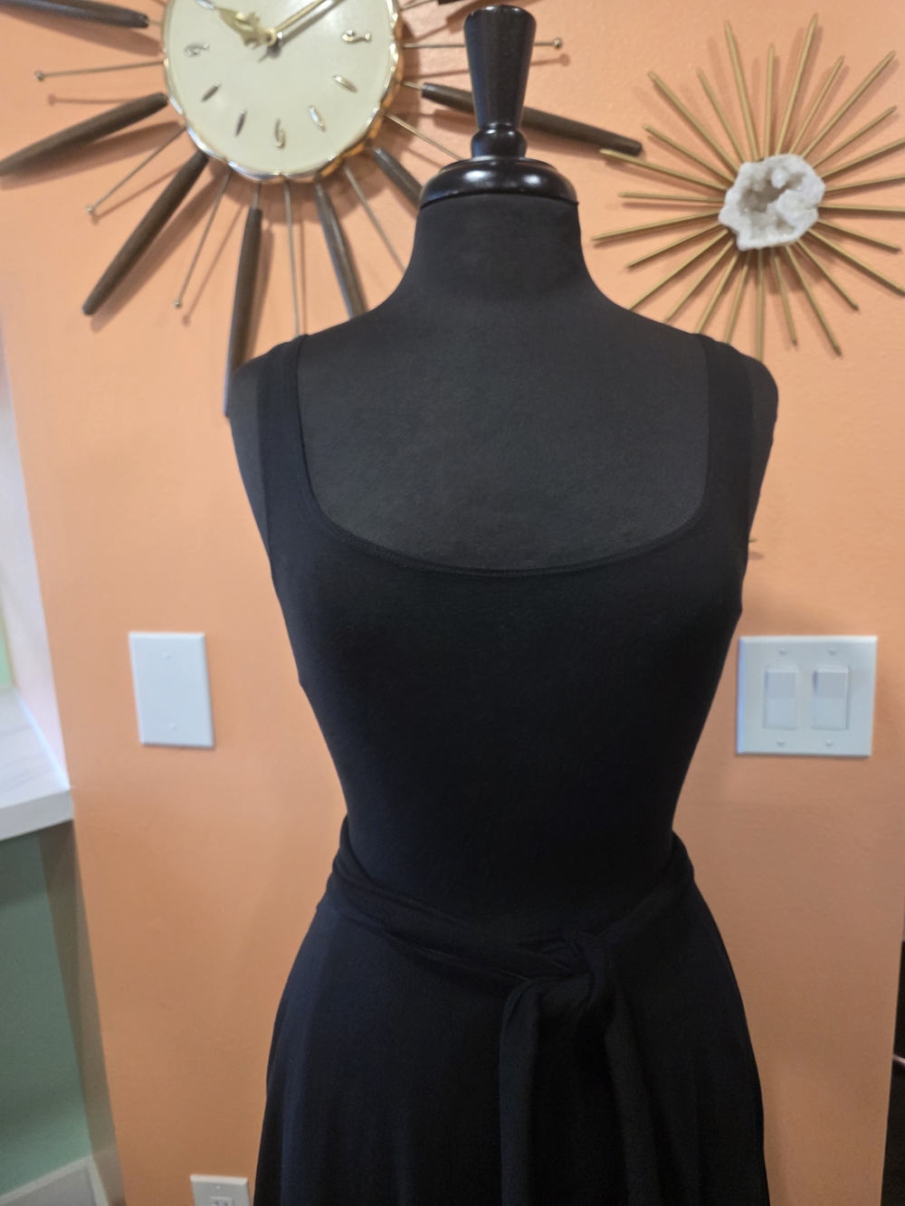 Reformation Jeans M Black Sleeveless Midi Dress with Tie Waist Classic Luxury - Picture 11 of 15